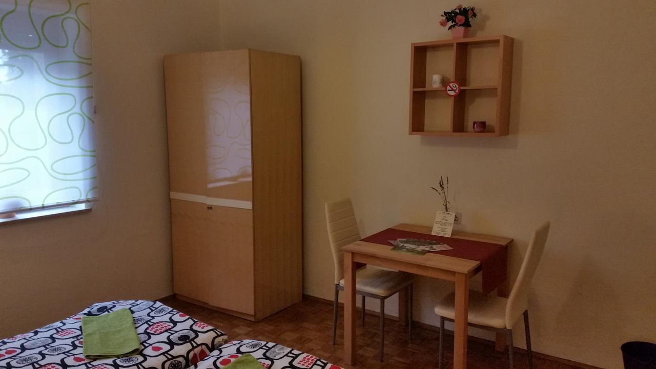Saso Rooms & Apartments Ljubljana Eksteriør bilde
